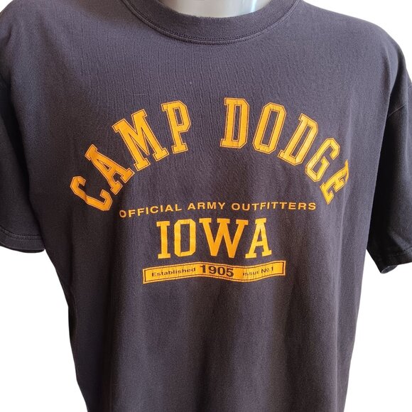Large Vintage T-shirt Camp Dodge Iowa Official Army Outfitters Softees Choice - Picture 1 of 7